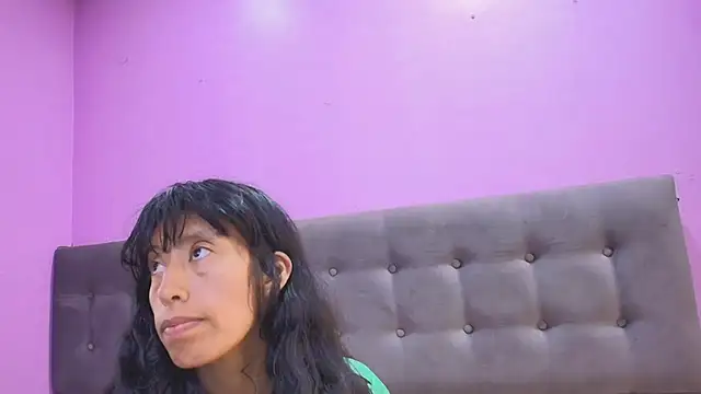 karolinee_66_ webcam