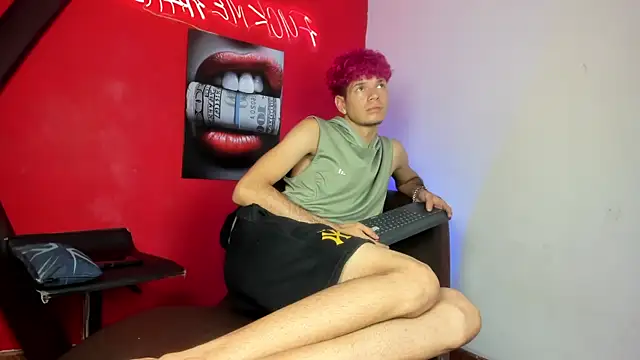KING_BOYS2026 webcam