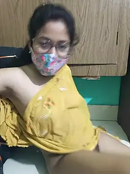 BoldRiya_ webcam