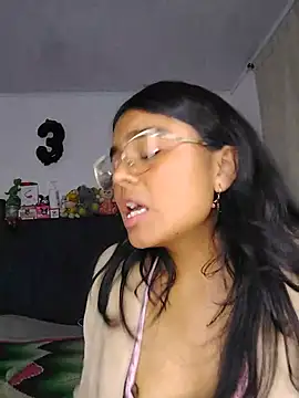 vanemoon12 webcam