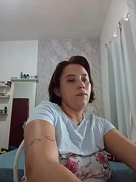 BIADELICIA1 live cam on StripChat