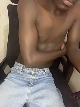 YsugarBoy live cam on StripChat