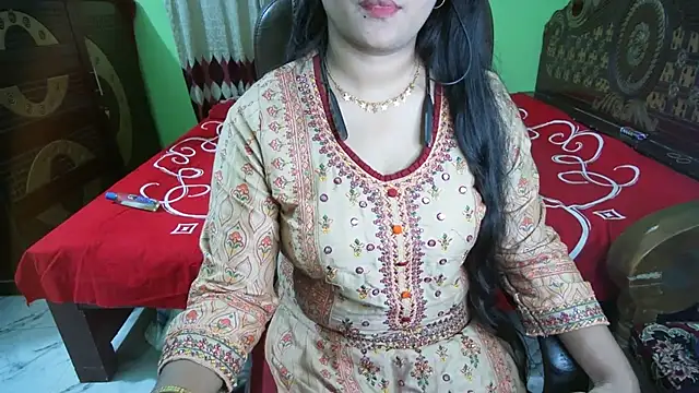 BengaliQueenStar webcam