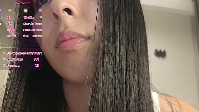 Ju_jin live cam on StripChat
