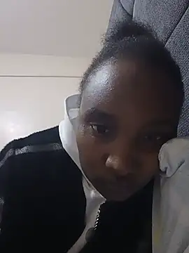 StacyGee24 live cam on StripChat
