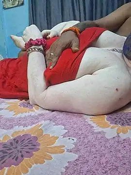 Indian_Coupl3 webcam