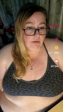 Iceprincess2bad4u webcam