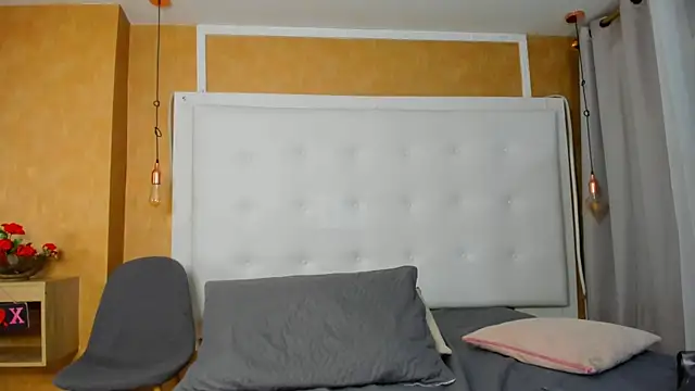 Heidy_milf webcam