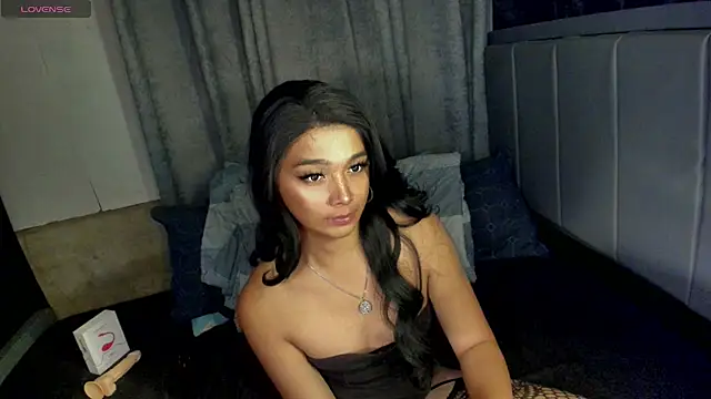 TrinityFucksYou webcam