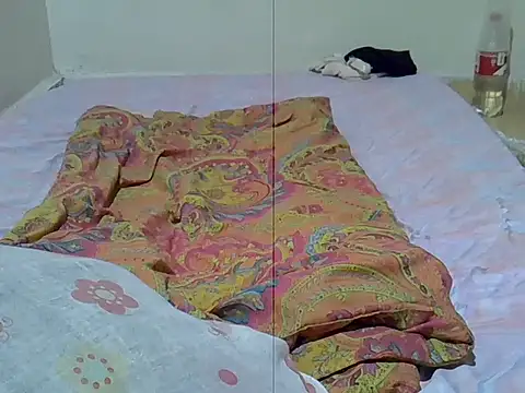 Hot-shannita webcam
