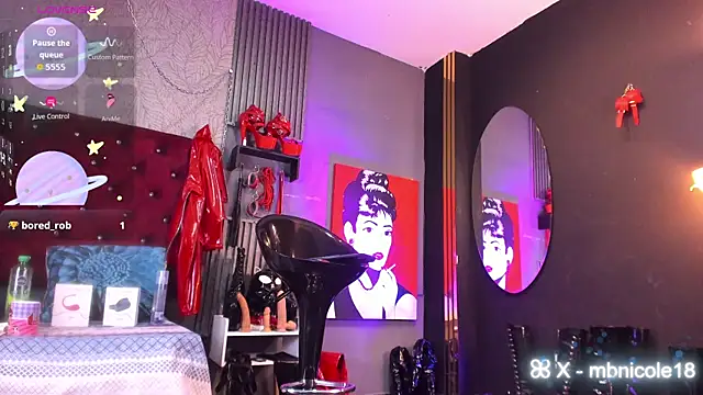 MissNicoleSds webcam