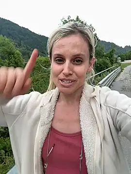 Babe_Station webcam