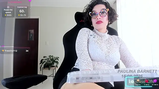 paulinabarnett- live cam on StripChat