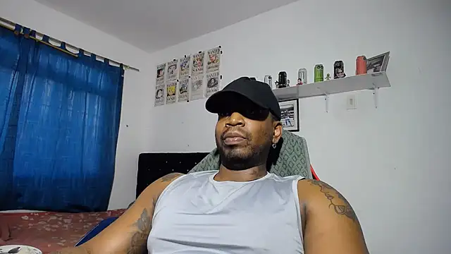 leandrohurtado69 live cam on StripChat