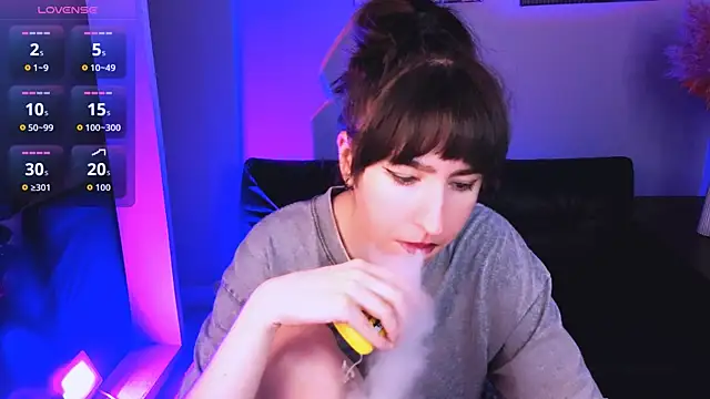 Lily_xBabe webcam