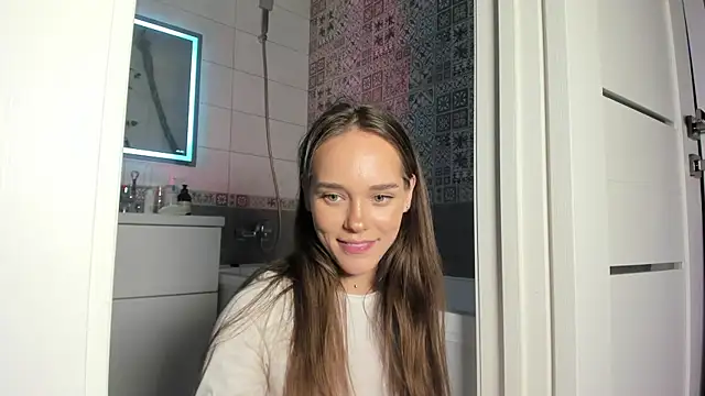 Moni_Carroll webcam