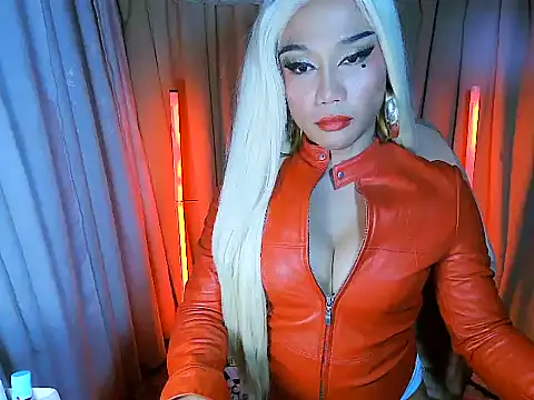 YourNikkieXxx webcam