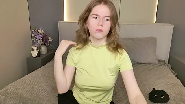Alida_Brice webcam