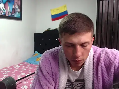 Stiiveen777 webcam