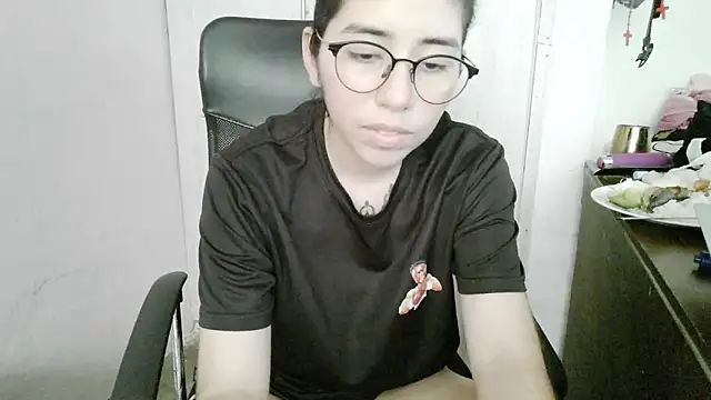 skinnyX333 webcam