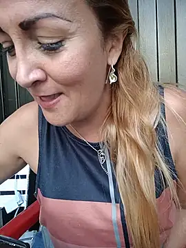 adri_smoke25 webcam