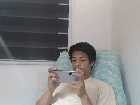 Asian_gregor