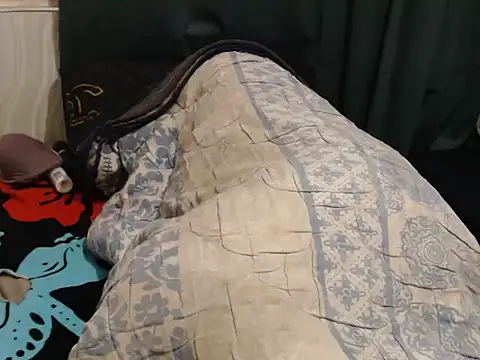 QueenShelly03 webcam