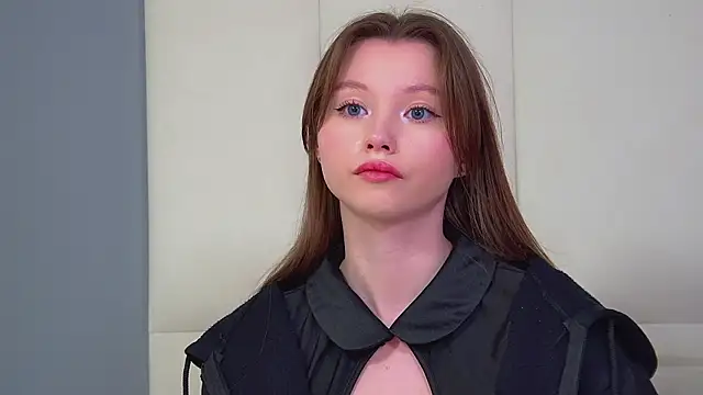 KeiraAsti