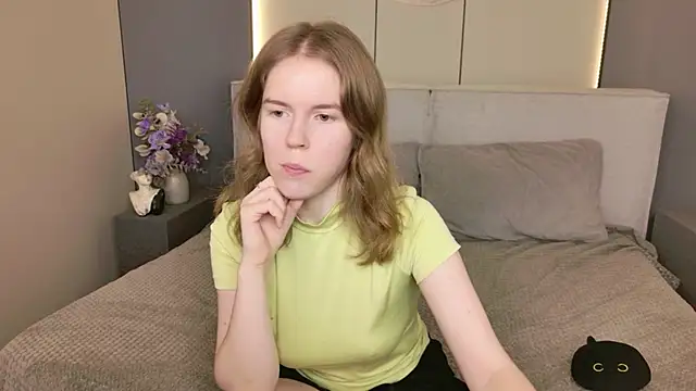 Alida_Brice webcam