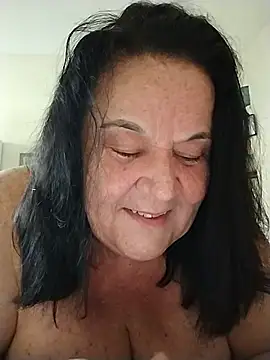 Yaya_Mineira webcam