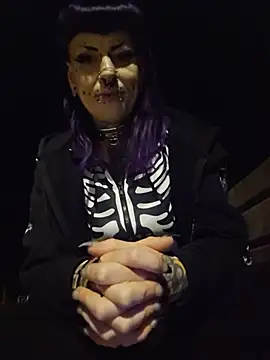 Purple_Coffin666 webcam