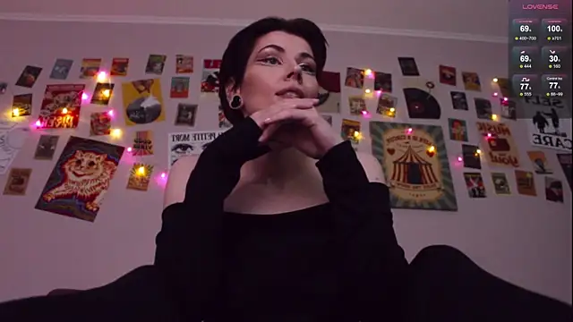 Luna_Blake webcam