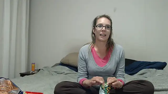 blondiesin50 webcam