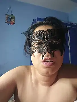 Elina_couple_ webcam