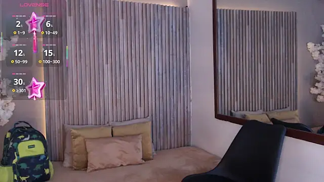 Kitty_Desire2 webcam