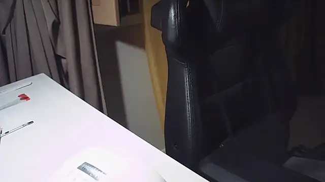 MoodieMira webcam