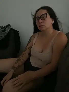 HealingHoney webcam