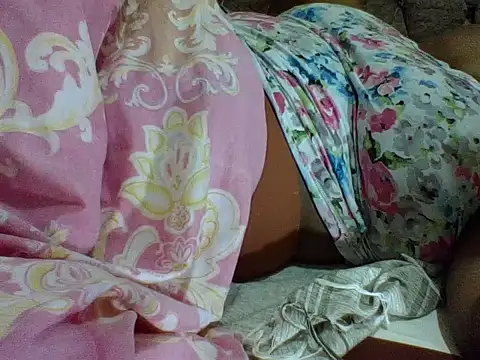_Ella20 webcam