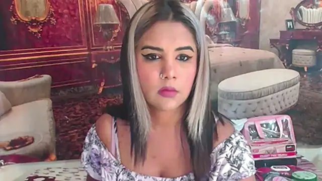 IndiaSexyStripper4u webcam