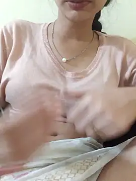 Kanchan7909 live cam on StripChat