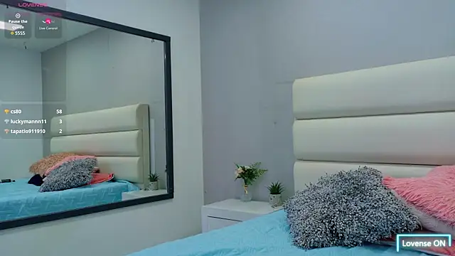 Isabellaa_Reyes webcam