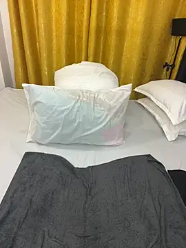 Honeylust26 webcam