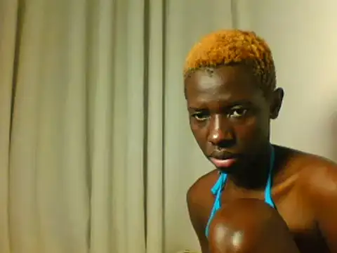 Goldy_petite webcam