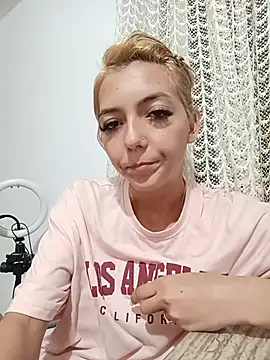 yasmi25 (G young) - Show dildo🥵💦