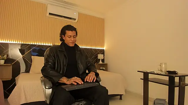 Damian_romanoff_ webcam