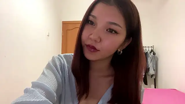 AnnettWinfrey webcam
