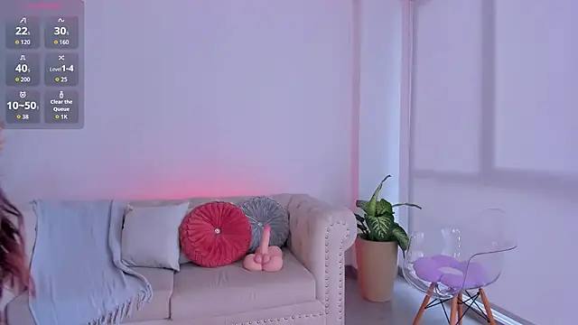 MeganScott live cam on StripChat