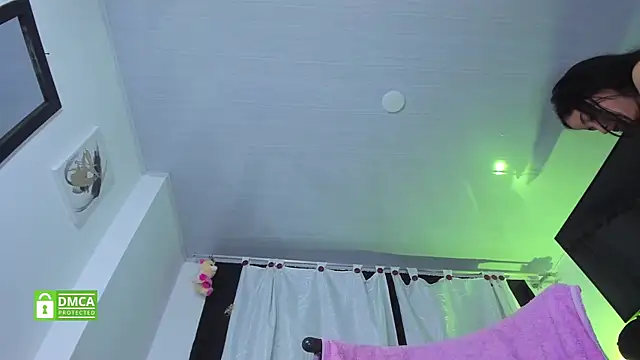 valen_pretty webcam