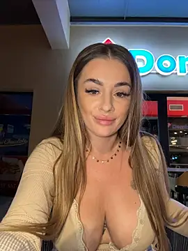IsabellaEtthan Live Webcam on Stripchat