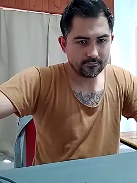 Bradd_32 webcam